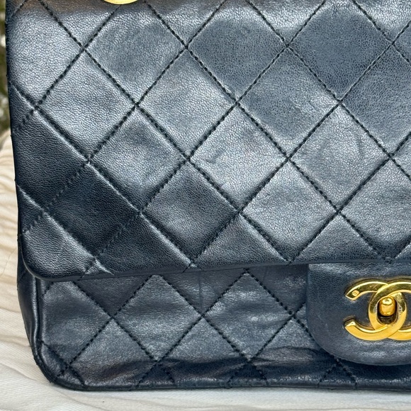 CHANEL Double Flap 25 Quilted CC Lambskin w/Chain Shoulder Bag/Gold Chain - Picture 10 of 16